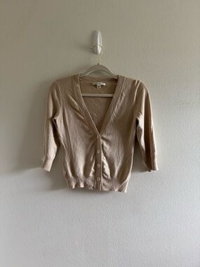 Banana Republic Light Beige V-Neck Button Silk Blend Cardigan Sweater  size XS